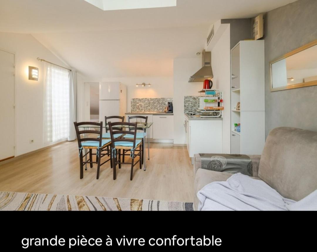 Appartements Au Cros De Cagnes Room photo