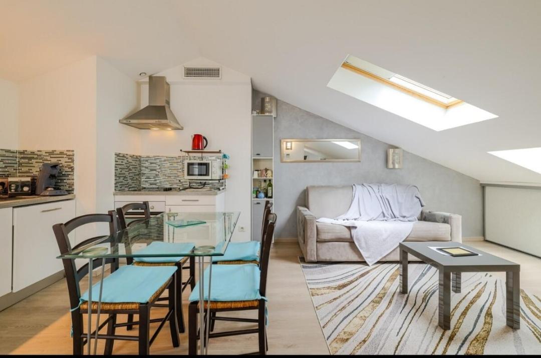 Appartements Au Cros De Cagnes Exterior photo